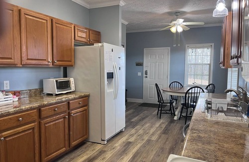 Altamont House | Relaxing home in Linville Falls - Doe Hill Retreat