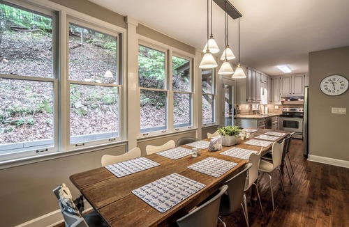 Big Canoe House | Relaxing mountain retreat in Big Canoe with wrap around deck and babbling brook