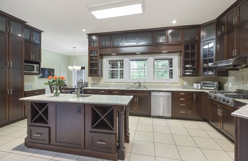 Anderson House | Relaxing Multi-family waterfront home with private dock on Lake Hartwell!