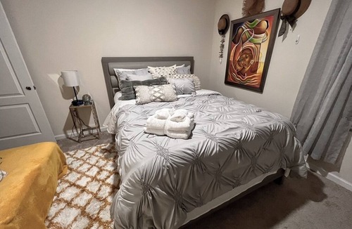 Baymeadows House | Relaxing Townhome! near Mayo-HCA Memorial Hospital