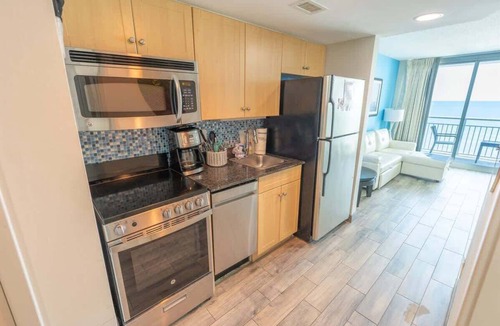 Downtown Myrtle Beach Condo | Remodeled 5th Floor Condo All Tile Near Boardwalk!