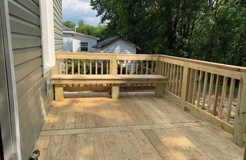South Boston House | Remodeled historic cottage with 2master suites. 8 mile bike trail.