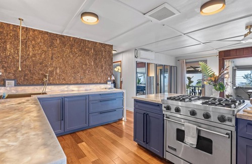 Kalaoa House | Remodeled Kona Home w/Panoramic Ocean Views & Vibrant Sunsets