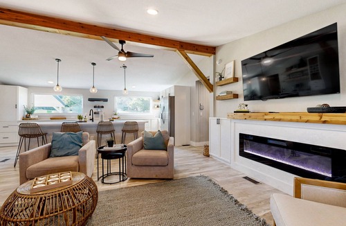 Burnet House | Renovated lakefront home with amazing water views & furnished outdoor areas