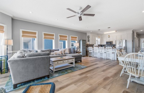 Sunset Beach House | Renovated Ocean Front Dream House in Sunset Beach