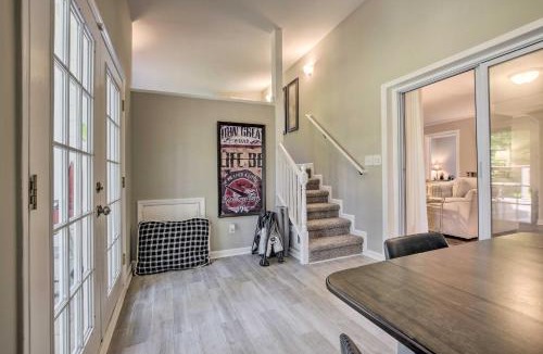 Raleigh House | Renovated Raleigh Retreat w/Patio in North Hills!