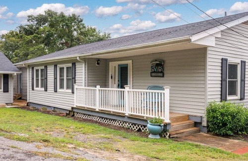 Lyman House | Resa's Family Retreat