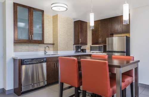 Charlotte Center City Hotel | Residence Inn by Marriott Charlotte City Center