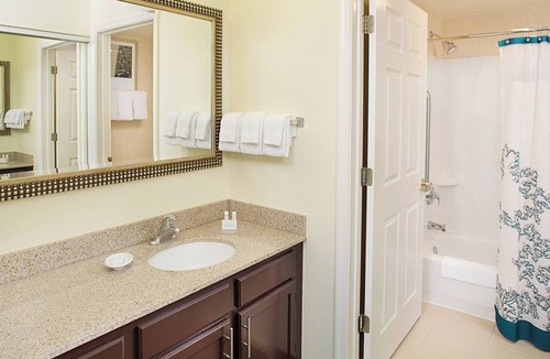 Innsbrook Hotel | Residence Inn by Marriott Richmond Northwest
