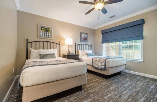 Williamsburg Resort | Resort with 2 bedrooms and AC in lovely Williamsburg