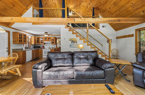 Sautee Nacoochee Cabin | Restin’ on the Ridge - 10% OFF or 4th Night Free - Ask for details!