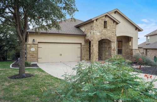 Spicewood House | Retreat House in Spicewood - Pet/Family Friendly