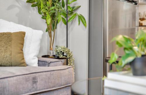 Junius Heights Apartment | RG Dallas E1