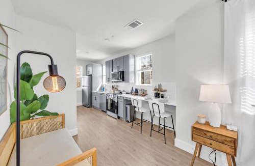 Junius Heights Apartment | RG Dallas I5
