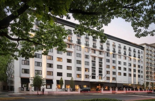 Downtown Washington D.C. Hotel | Right in the Middle of Everything | Steps Away from Downtown D.C