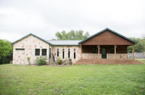 Rio Frio House | River Bluff Cabins