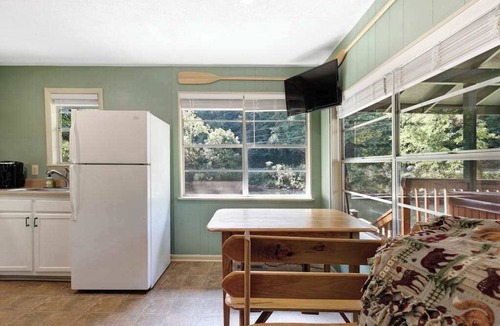 Sylva House | River Romance