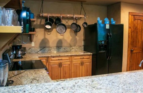 Leakey Cabin | Riverfront Cabins and Vacation Homes