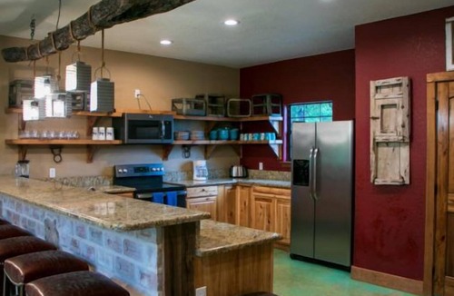Leakey Cabin | Riverfront Cabins and Vacation Homes