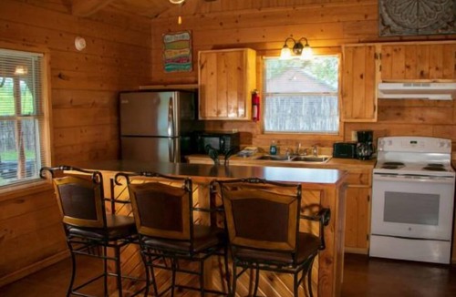 Leakey Cabin | Riverfront Cabins and Vacation Homes