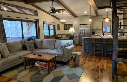 Mill Ridge House | Riverfront, Hot tub, shared pool, minutes to slopes with large covered deck!