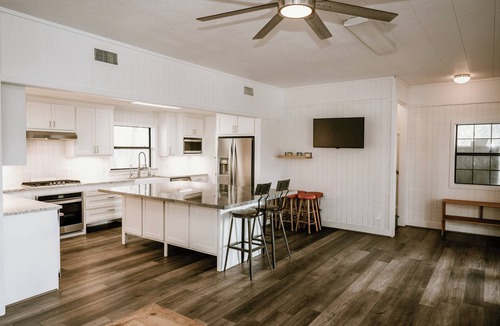 Cedar Lane House | Riverfront, HotTub, BoatRamp, Deck, Sleeps 24