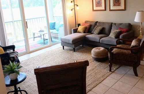 Darien Condo | RIVERFRONT VILLAGE MARSH VIEW 3 BEDROOM, 3 BATH CONDO WITH BOAT SLIP