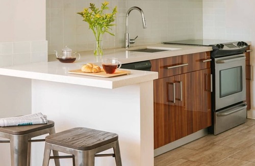 Central Business District House | Roami at Duncan Plaza | One Bedroom