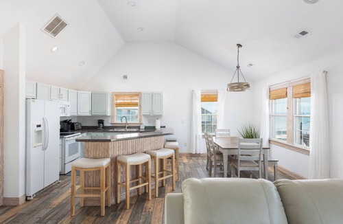 Rodanthe House | Rodanthe OBX Oceanfront Family Escape Hot Tub Dog Friendly Sleeps 12