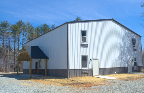 Keeling House | Room for rent near VIR or Hyco Lake up to 8 rooms avail w/kitchen & conf