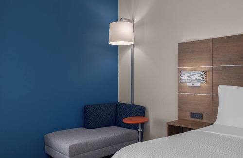 Myrtle Beach Hotel | Room Great for Family Getaways | Myrtle Beach - 2.6 miles | Free Parking & Bfast