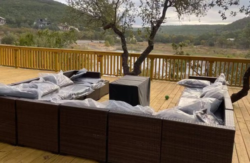 McNeil House | Rothi Lakehouse: A Tranquil Escape at Lake Travis