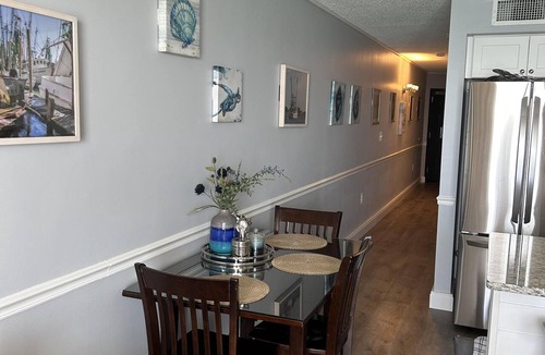 Garden City Condo | Royal Garden Unit 610