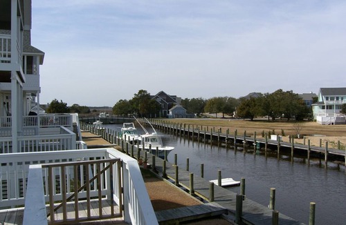 Manteo House | Rudder Village 9A - Pet-Friendly Home in Pirate's Cove