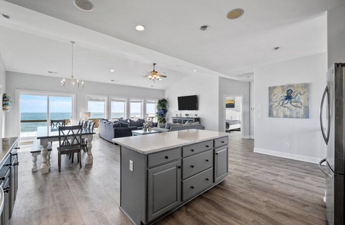 North Topsail Beach House | Salty Dawgs - 5BR, 5.5BA Oceanfront House on North Topsail Beach, NC