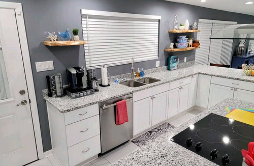 Savannah House | Sandfly Retreat with Pool - 15 minutes to Downtown