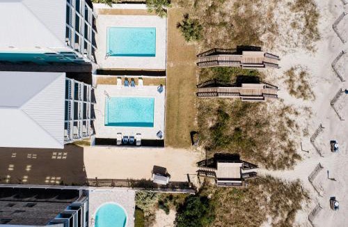 Surfside Beach House | Saradise