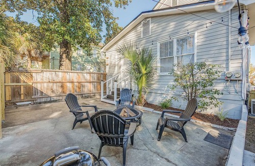 Midtown Apartment | Savannah Vintage Haven - Thomas Square