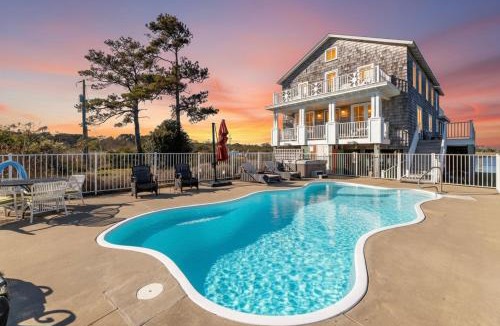Powells Point House | Sawyers Lodge - Historic Soundfront Home, Pool, Hot Tub, Boat Launch, Kayaks, Pets OK, Flex Stays