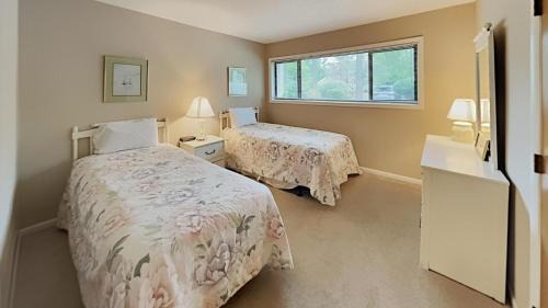 Pawleys Island House | Scenic Golf Villa River Club 2BR Getaway