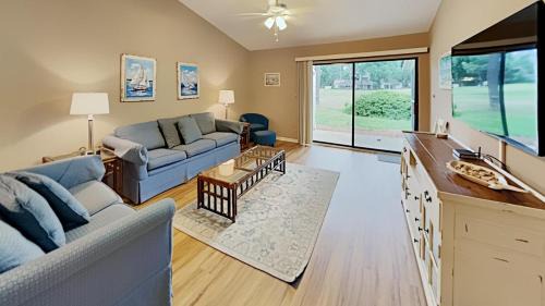 Pawleys Island House | Scenic Golf Villa River Club 2BR Getaway