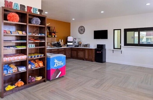 Conroe Hotel | Scottish Inn & Suites