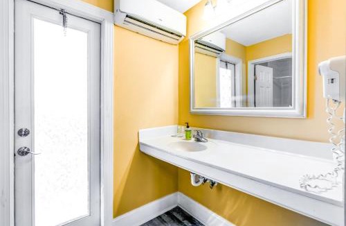 Surf City House | SCTM202 Sunset Bliss