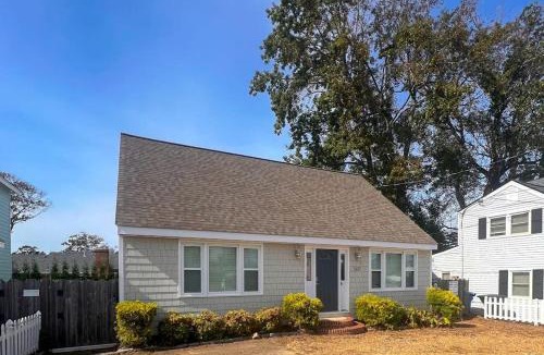 Dam Neck House | Sea La Vie