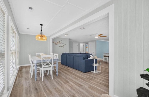Holden Beach House | Sea Monkeys Beach Cottage 317 Sandpiper Lane home