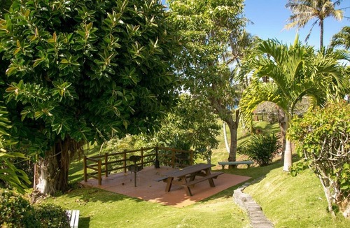 Princeville Condo | Sealodge E-5, Offers dramatic views of the Pacific Ocean.