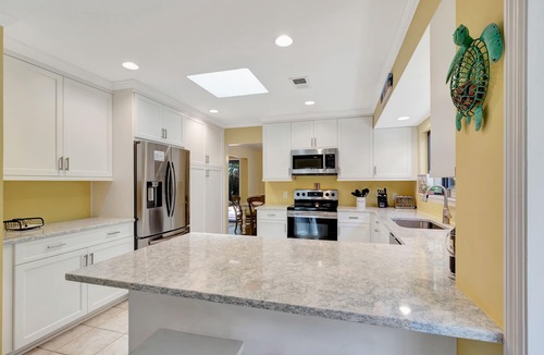 Sea Pines House | SeaPines, Ranch style home, Nicely updated, Great outdoor space, Pet friendly
