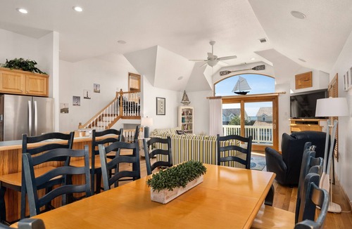 Nags Head House | Seas The Day: Private Hot Tub, Amazing Sunsets