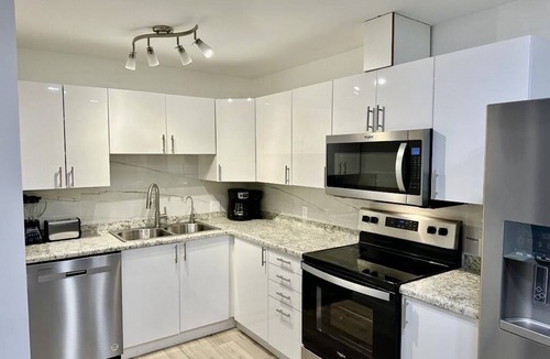Boynton Beach Apartment | Seashell 6 - Luxury Apartment close to the beach!