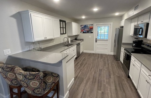 North Carolina Coast Condo | Seaside Paradise - Upper Level Condo With An Ocean View